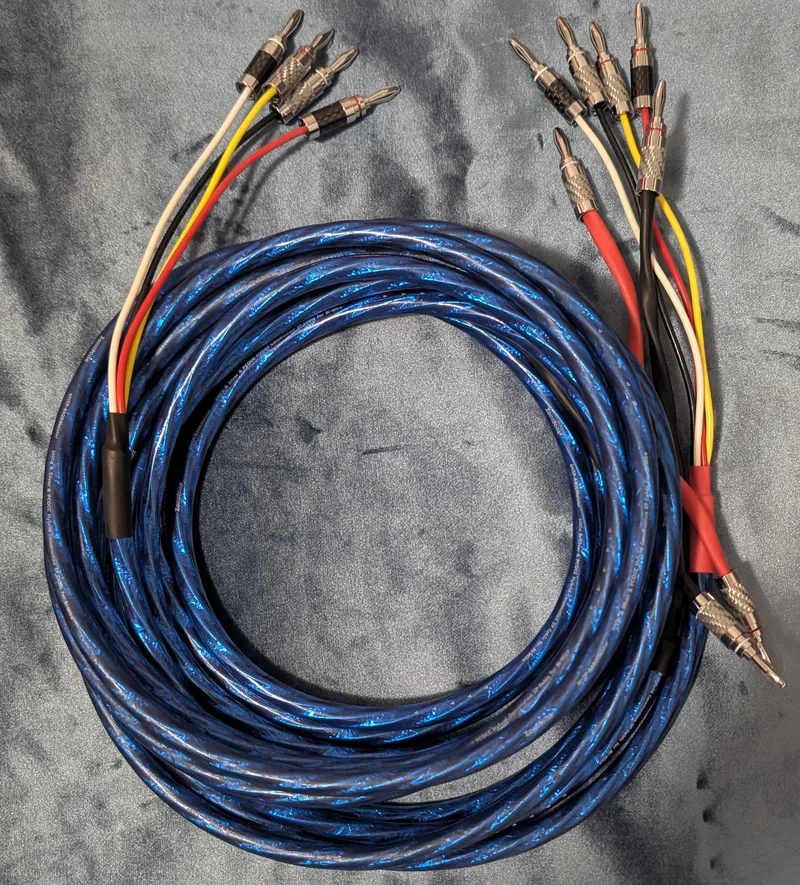 Zonotone 6NSP-4400Meister Bi-wired speaker cables with Rhodium plated connectors